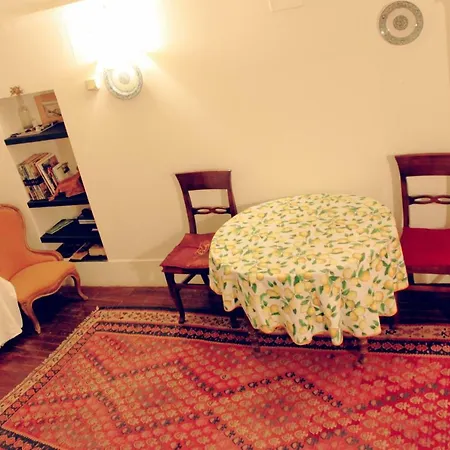 Mimi's Apartment Venice
