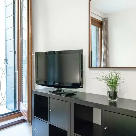 Casa Delle Botteghe * Venice