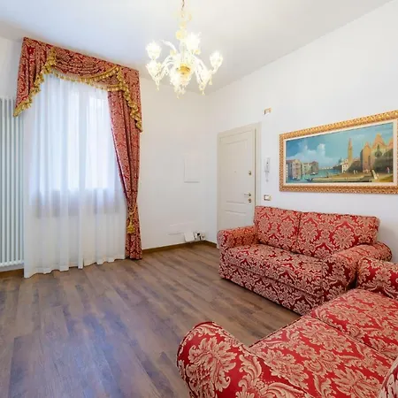 Guest house Canal View San Marco Luxury Venice