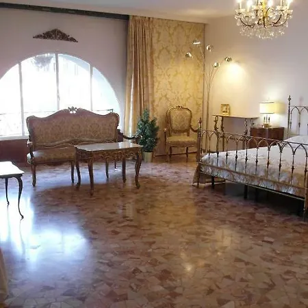 게스트하우스 Noble House Grand Canal 베니스