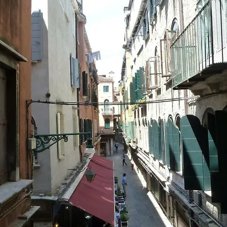 Rialto 707 2*
