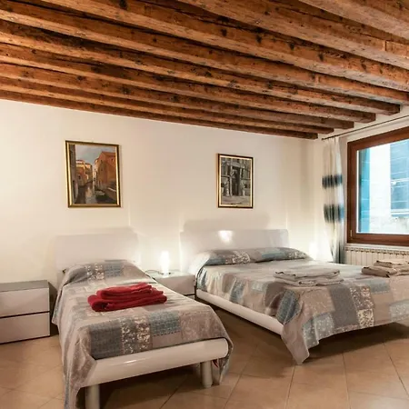 Apartment Ca'giustinian Venice