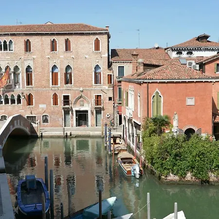 A Casa Di Peplis Apartment Venice