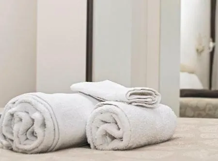 Rialto 707 Bed & Breakfast 2*