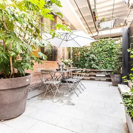 Elegant Fornasa Vecia, Canal View With A Beautiful Garden R&r Апартаменты Венеция