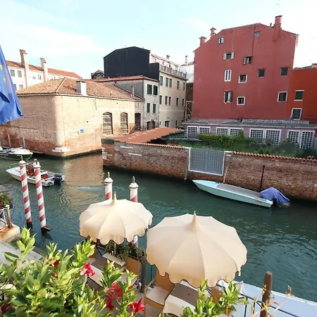 Ai Mori D'oriente Hotel Venedig