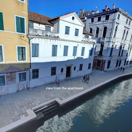 Apartment Sunny Ghetto Canalview Venice