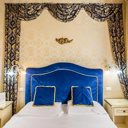 Residenza La Campana Pensjonat 3*
