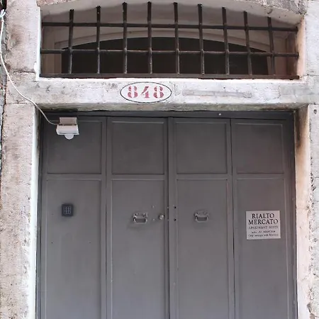 Apartment Rialto Mercato Venice