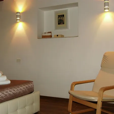 Guest house Casa Giardini 2*