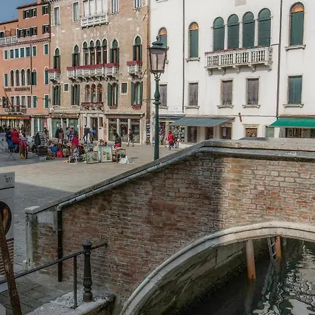 Palazzo Vitturi 3*