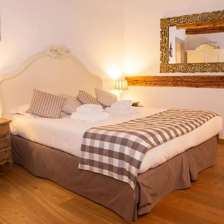 Rigoletto Charm Bed & Breakfast 3*