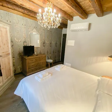 Rigoletto Charm Bed & Breakfast