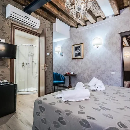 Guest house Ca' Lavezzera Venice