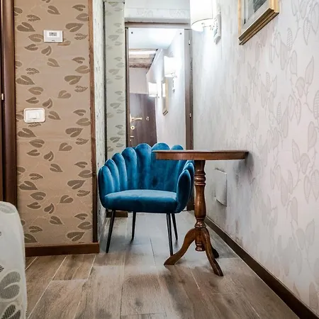 Guest house Ca' Lavezzera 2*