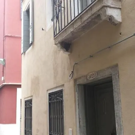 Inn Angolo Fiorito Venice