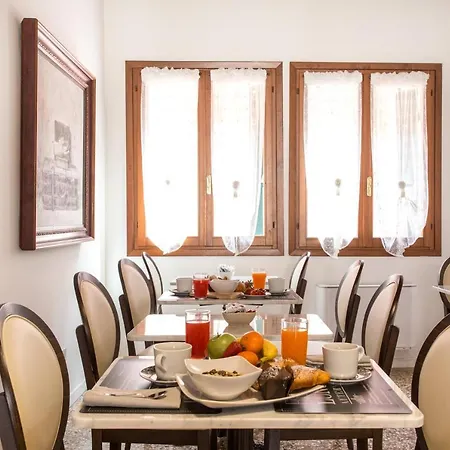 Ca' Santo Spirito B&B 베니스