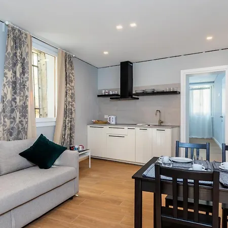 Ca' Leon By Bricola Apartment *