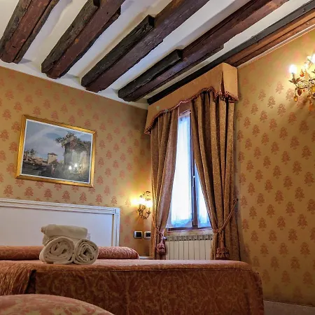 Ca' San Vio Bed & Breakfast Venice
