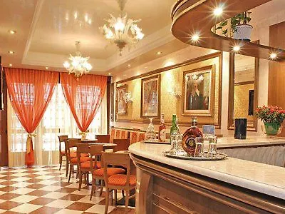 Hotel Fontana 3*