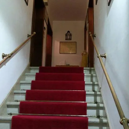 Alloggi Scala Del Bovolo 3* Венеция