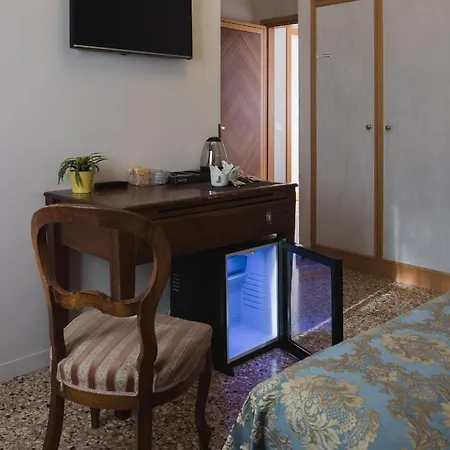 Affittacamere Residenza Ca' Dorin 3*