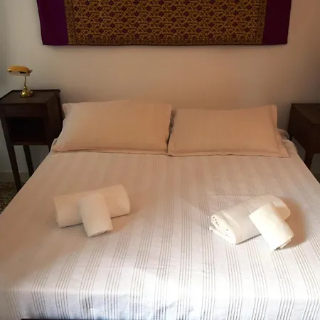 Casa Delle Ginestre Bed & Breakfast