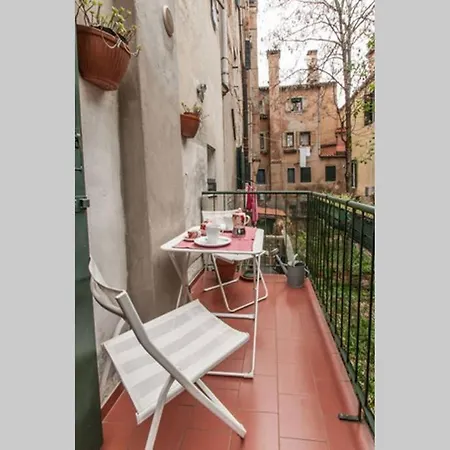 Ca' Cordoni - Charming Place In The Heart Of