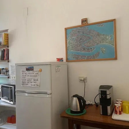 Archie's House * Venice