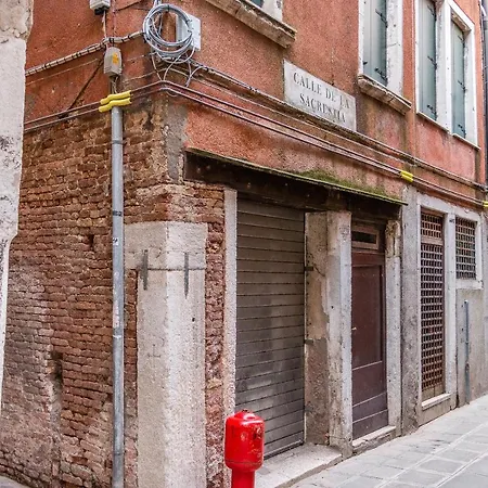 Ca' Rella Apartament *