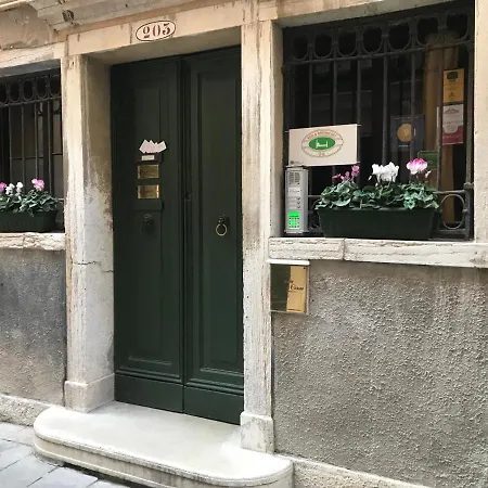 Le Due Corone B&B