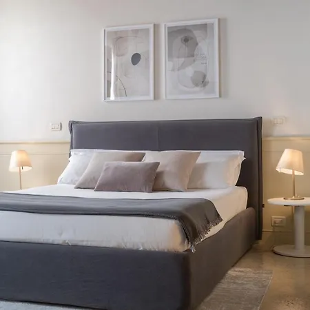 Apartment Lion Palace - San Marco R&r Venice