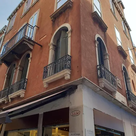 Apartament Bighouse
