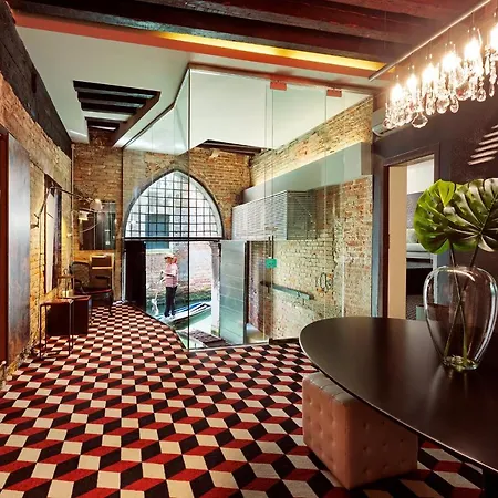 Lejlighed Charming House Iqs *