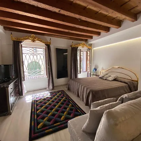 Apartman Ln Homes - San Marco Canal View