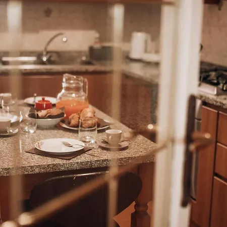 N5 E N6 Luminosissimi, Ideali Per Famiglie Egruppi Di Amici Apartment Venice