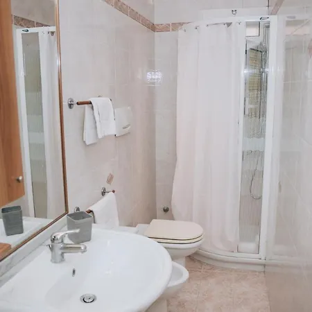 N5 E N6 Luminosissimi, Ideali Per Famiglie Egruppi Di Amici Apartment