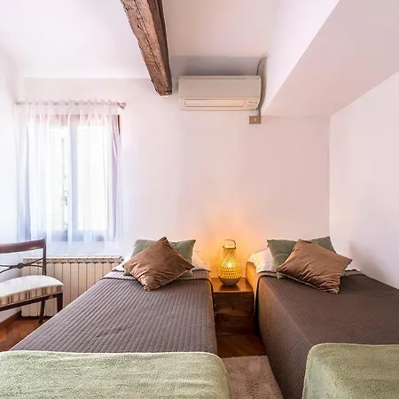 Colombina Like At 3 Bedrooms Fully Equipped Air Conditioned Apartment *