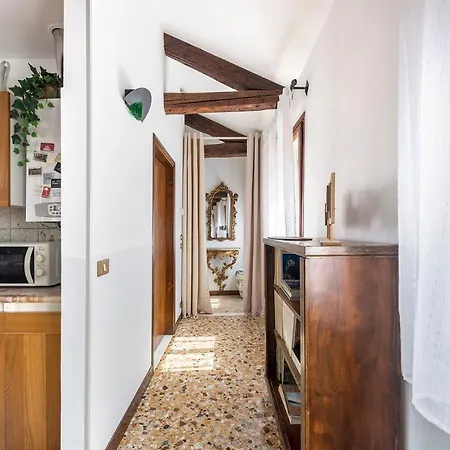 Colombina Like At 3 Bedrooms Fully Equipped Air Conditioned Apartment Venedig