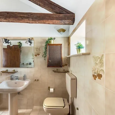 Apartment Colombina Like At 3 Bedrooms Fully Equipped Air Conditioned Venedig