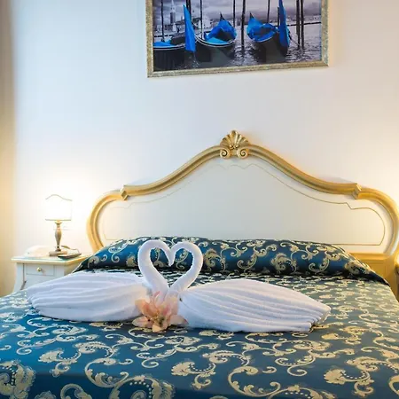 Hotel Al Mascaron Ridente 3*