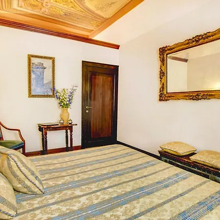Palazzo Schiavoni Residenza D'epoca & Suite-apartments Penzion