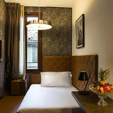 Hotel Riva Del Vin Boutique