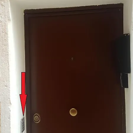Apartment ,ghetto,biennale, Campo Maddalena *