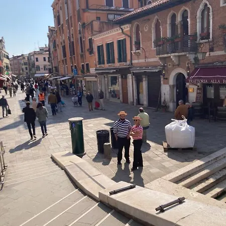 Apartment ,ghetto,biennale, Campo Maddalena Venice