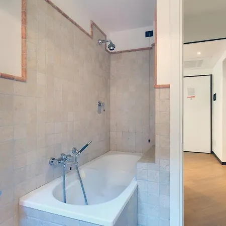 In -ve- With Wifi Apartament *