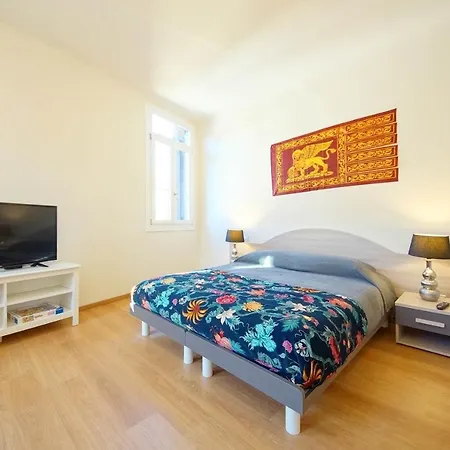 Ca' Circus 4 Wi-fi Fibre Apartment Venice