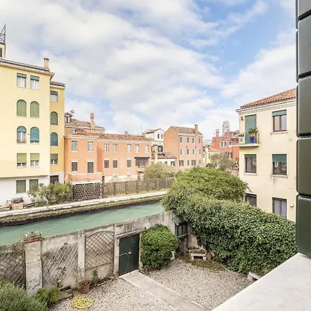 Apartmán Tolentini Canal View & Terrace By Wonderful Italy Benátky