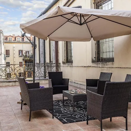 Tolentini Canal View & Terrace By Wonderful Italy Apartmán Benátky