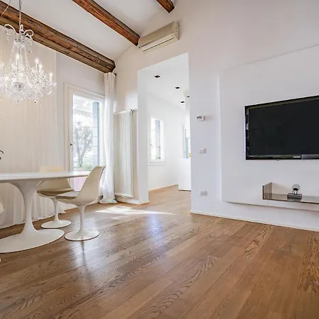 Apartment Colleoni With 2 Superb Terraces Venedig